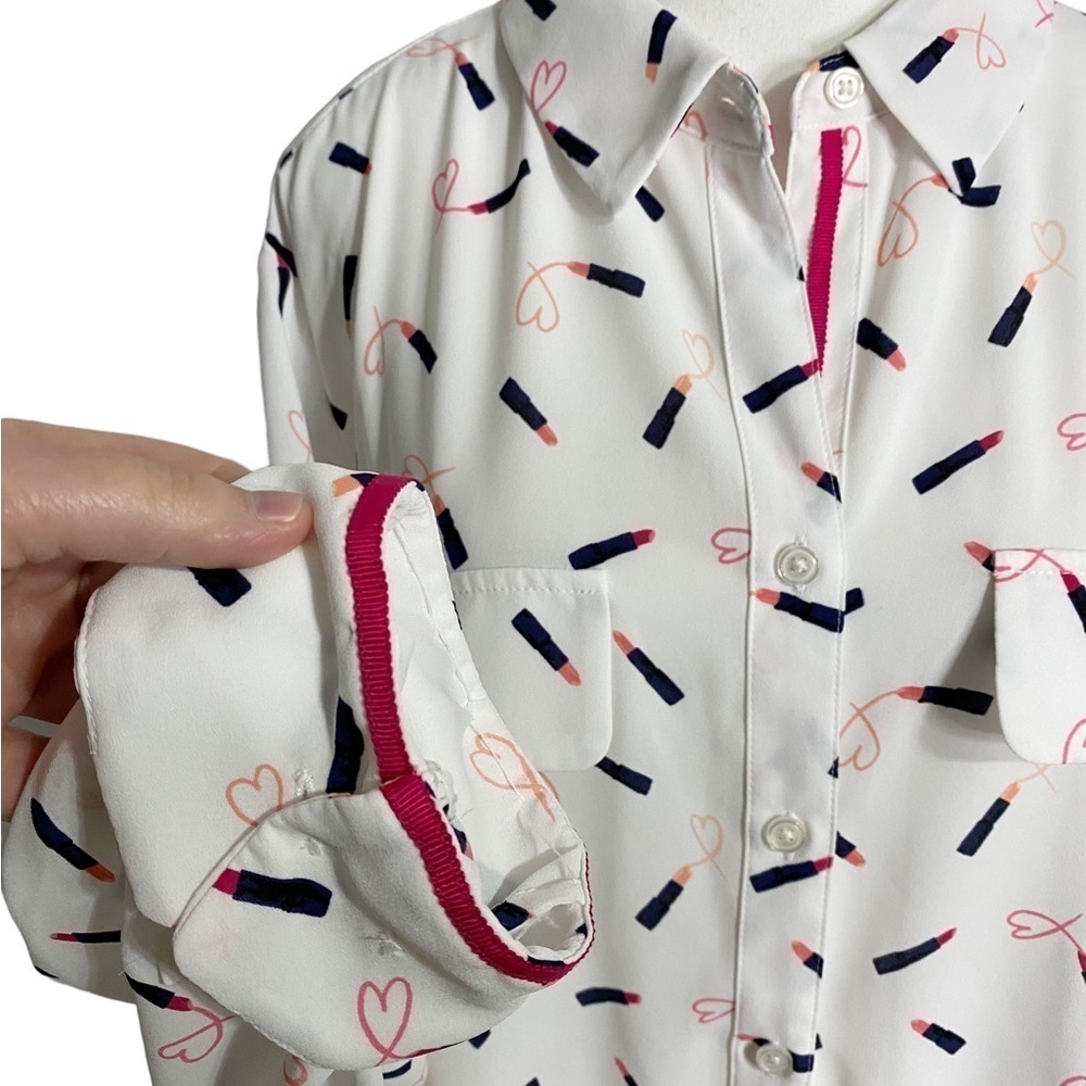 Chico's Women's Lipstick-Print Easy Button Down Shirt, Raspberry - Picture 5 of 15